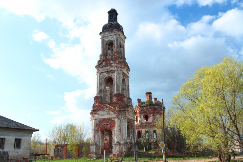 Писцово. Церковь Воскресения Христова. фасады, Вид с юга