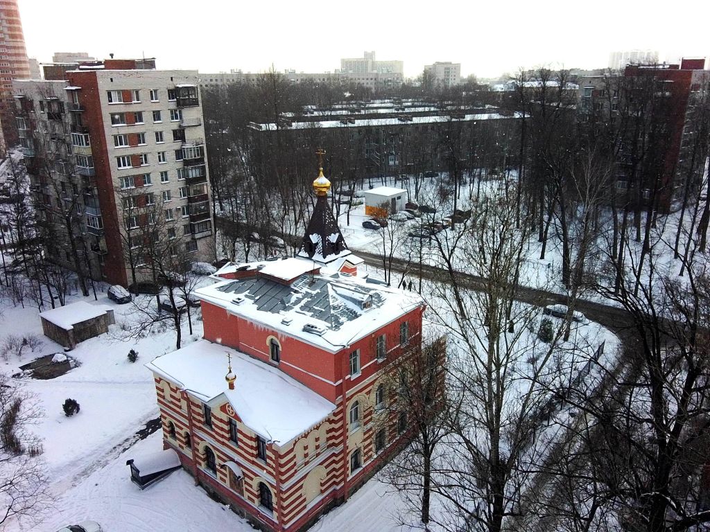 Выборгский район. Церковь Спаса Преображения в Лесном. художественные фотографии