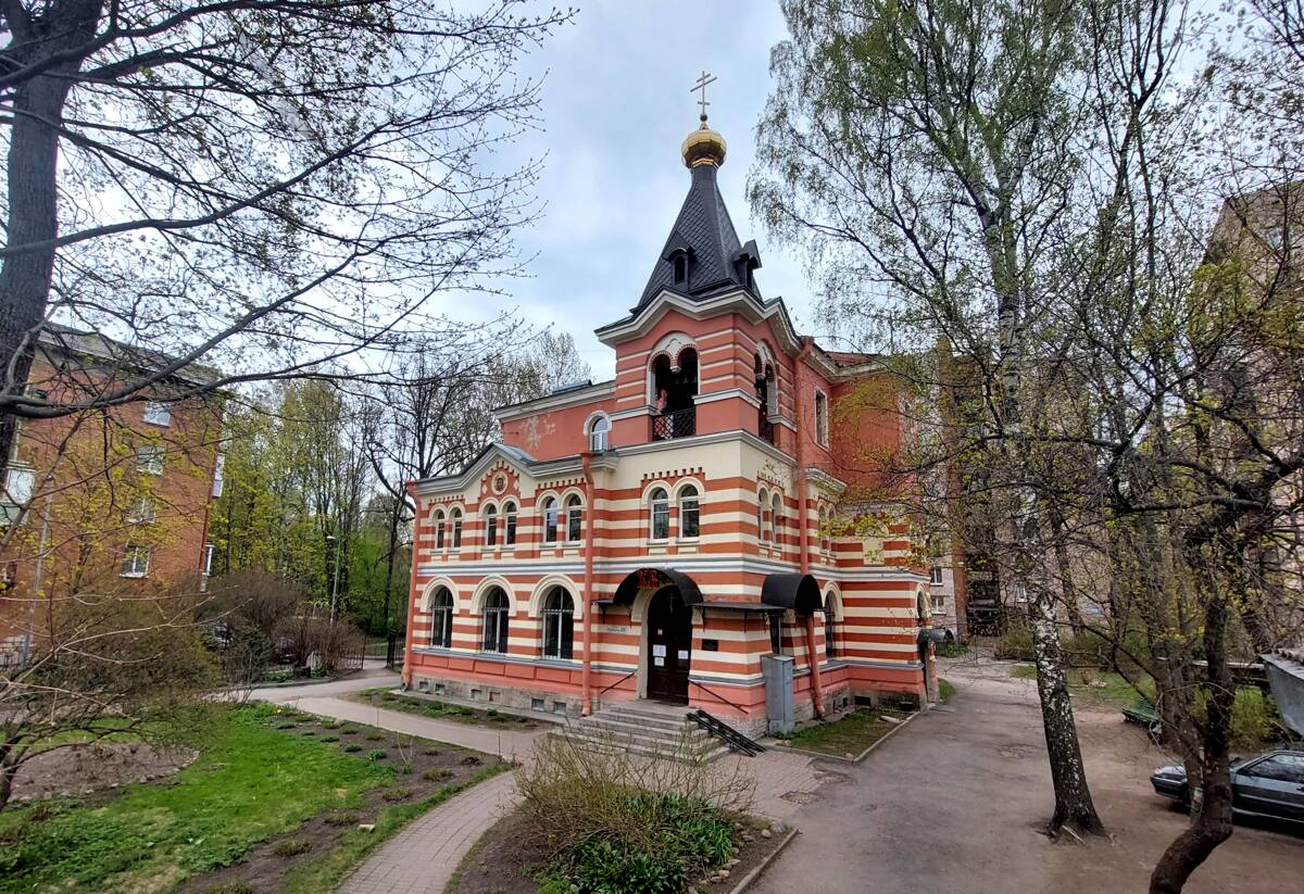 Выборгский район. Церковь Спаса Преображения в Лесном. фасады