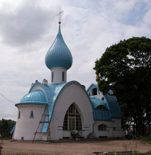 Церковь Иоанна Кронштадтского, Кировский район (Санкт-Петербург, г. Санкт-Петербург). фасады, Восточный и северный фасад