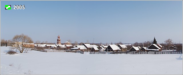 Храмовый комплекс. Церкви Николая Чудотворца и Богоявления Господня, Торчино (Суздальский район, Владимирская область). общий вид в ландшафте, Панорама Ансамбля и окружающей застройки в селе Торчино. Вид с автотрассы Суздаль-Иваново.