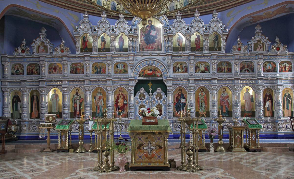 Кафедральный собор Александра Невского, Киров (Кировский район, Калужская область). интерьер и убранство