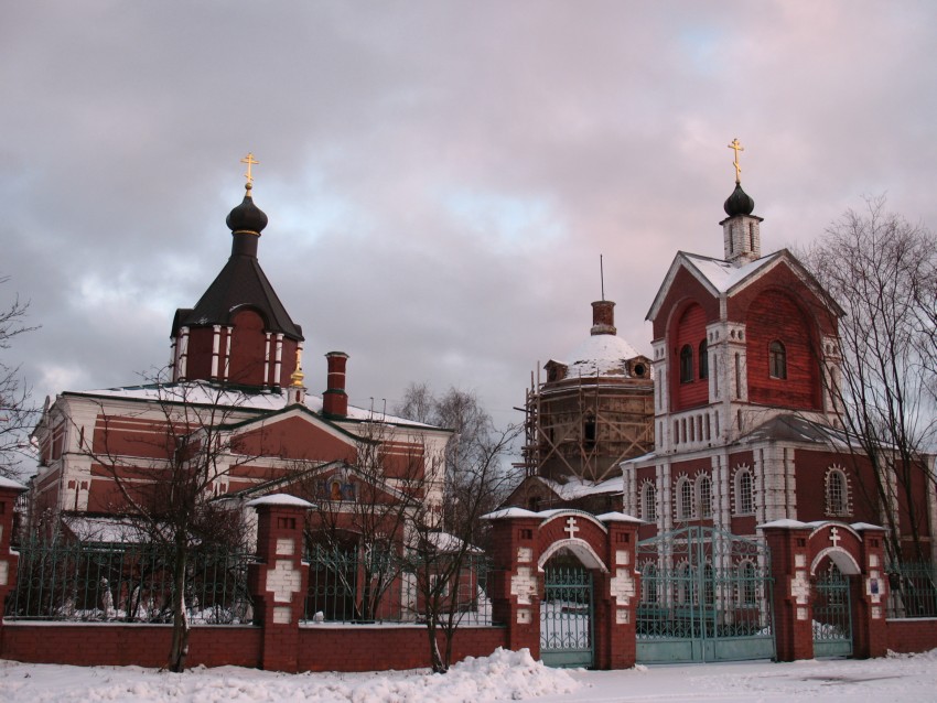 Красногорск. Храмовый комплекс. Церкви Николая Чудотворца и Боголюбской иконы Божией Матери. фасады