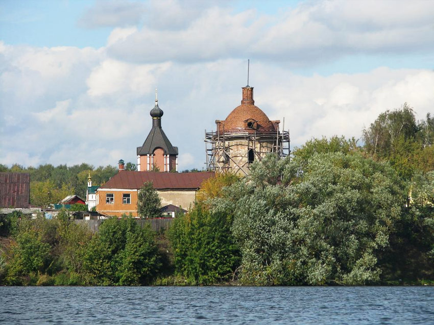 Красногорск. Храмовый комплекс. Церкви Николая Чудотворца и Боголюбской иконы Божией Матери. фасады