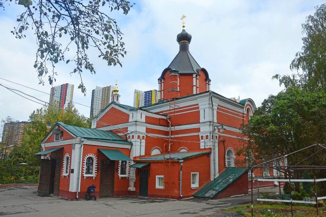 Красногорск. Церковь Боголюбской иконы Божией Матери в Павшине. фасады