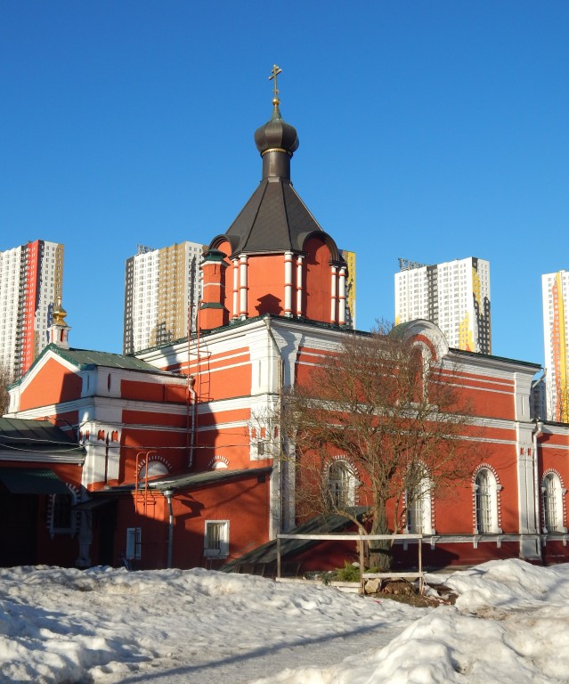 Красногорск. Церковь Боголюбской иконы Божией Матери в Павшине. фасады, Вид с юго-запада