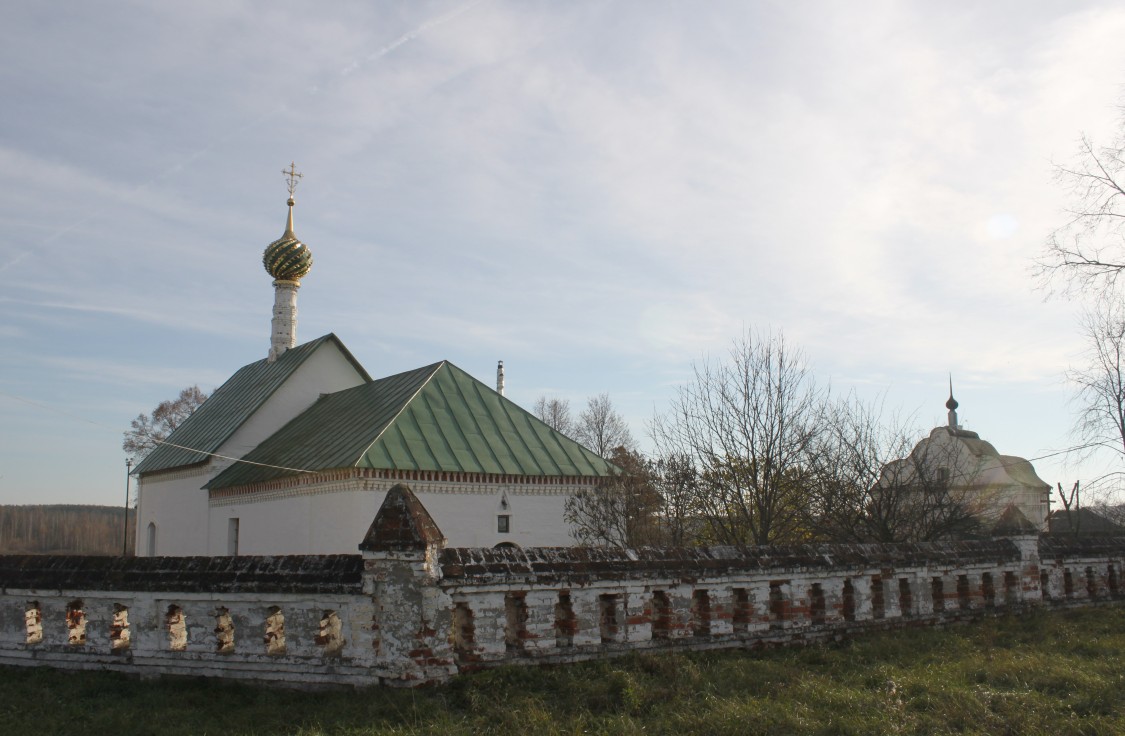 Кидекша. Борисоглебский монастырь. Церковь Стефана архидиакона. общий вид в ландшафте, Вид с северо-запада