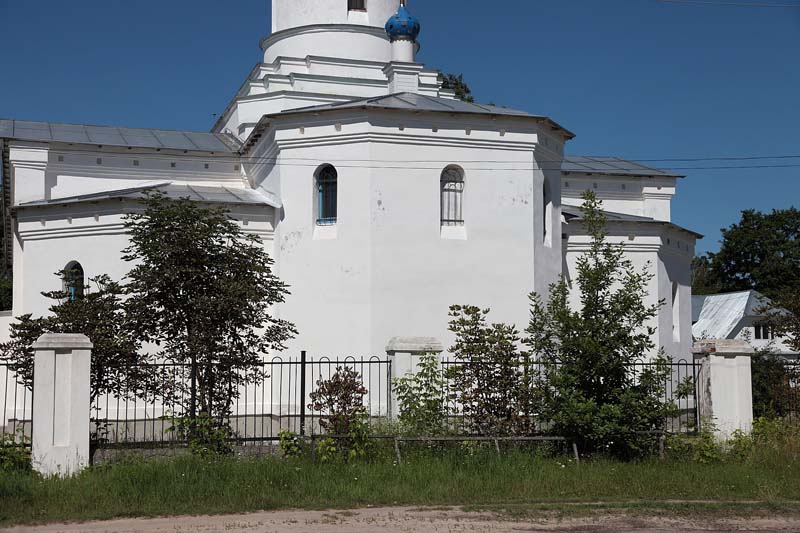 Жиздра. Церковь Покрова Пресвятой Богородицы. архитектурные детали