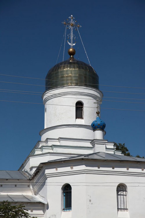 Жиздра. Церковь Покрова Пресвятой Богородицы. архитектурные детали