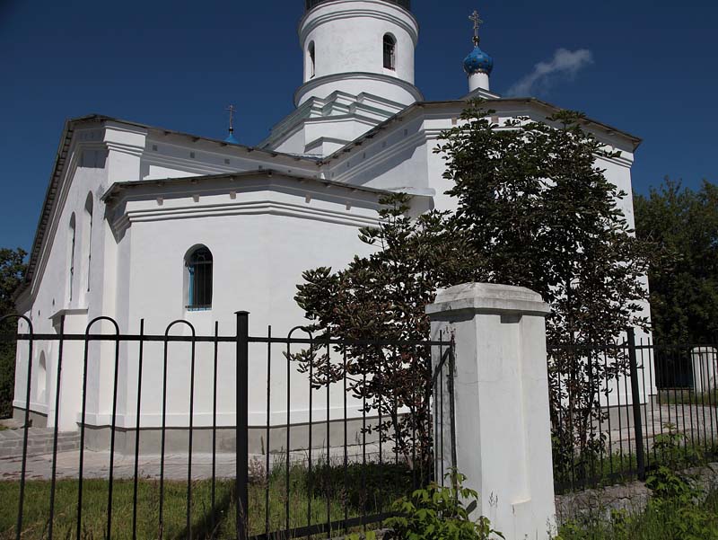 Церковь Покрова Пресвятой Богородицы, Жиздра (Жиздринский район, Калужская область). фасады