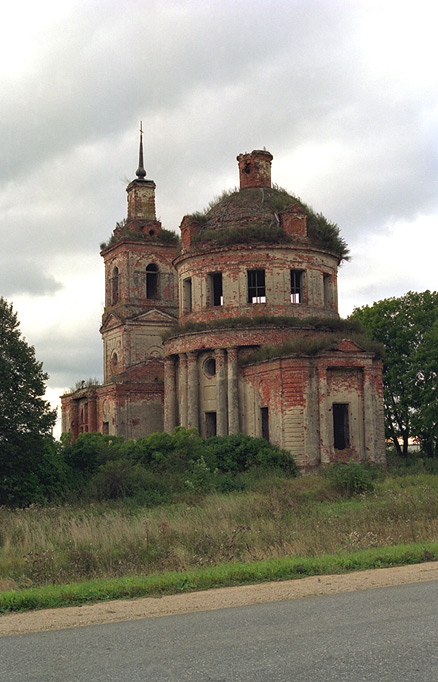 Церковь Николая Чудотворца, Ольхи (Юхновский район, Калужская область). фасады