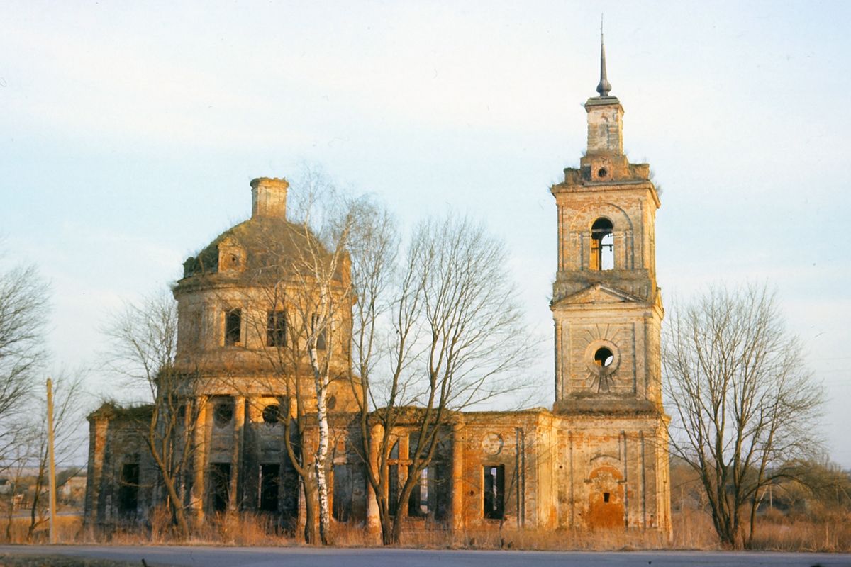 Церковь Николая Чудотворца, Ольхи (Юхновский район, Калужская область). фасады