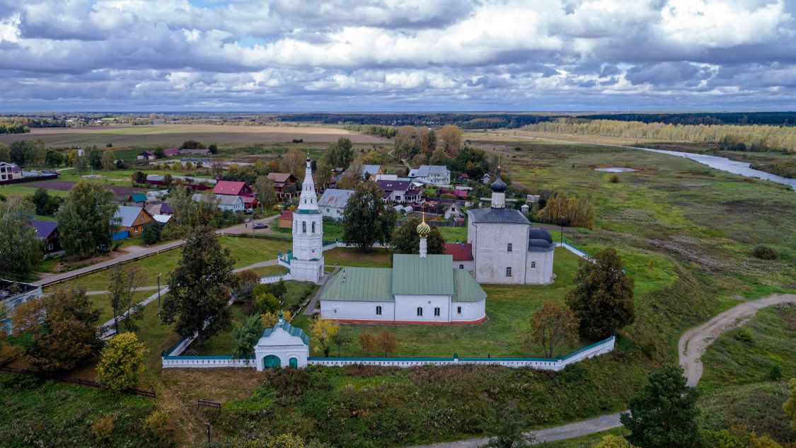 Село Кидекша Суздальского района колокольня
