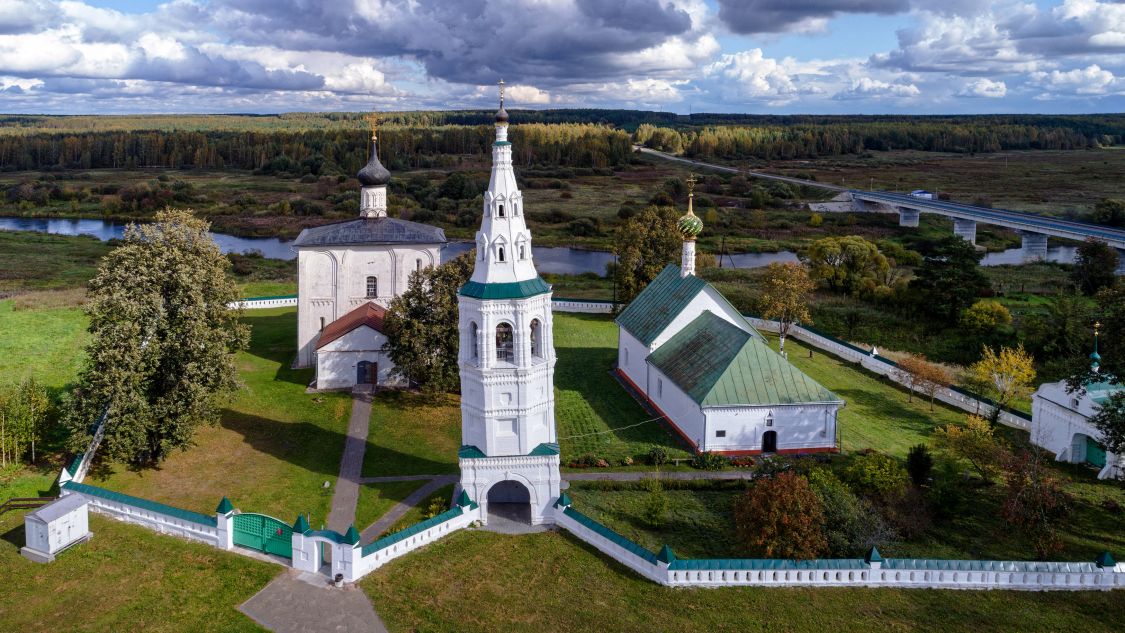 Село Кидекша Суздальского района колокольня