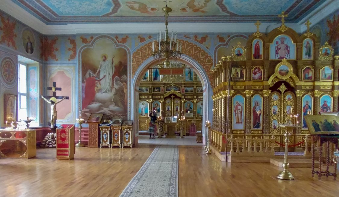 Церковь Казанской иконы Божией Матери, Константиново (Рыбновский район, Рязанская область). интерьер и убранство, Трапезная храма