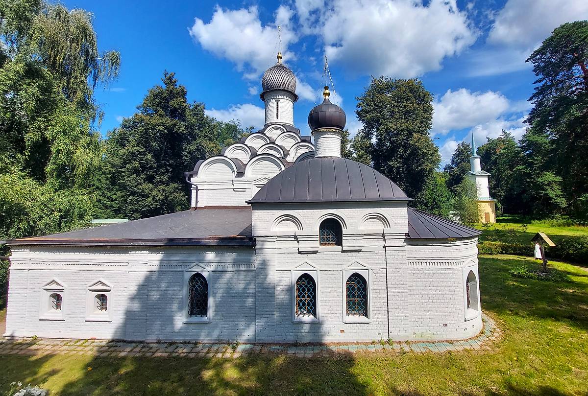 фасады. Церковь Михаила Архангела, Архангельское (Красногорский городской округ, Московская область)