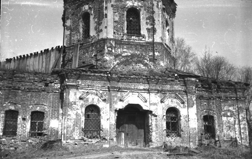 Церковь Михаила Архангела, Спасское (Владимир, город, Владимирская область). архитектурные детали
