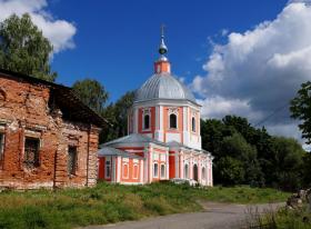 Спасское. Церковь Михаила Архангела