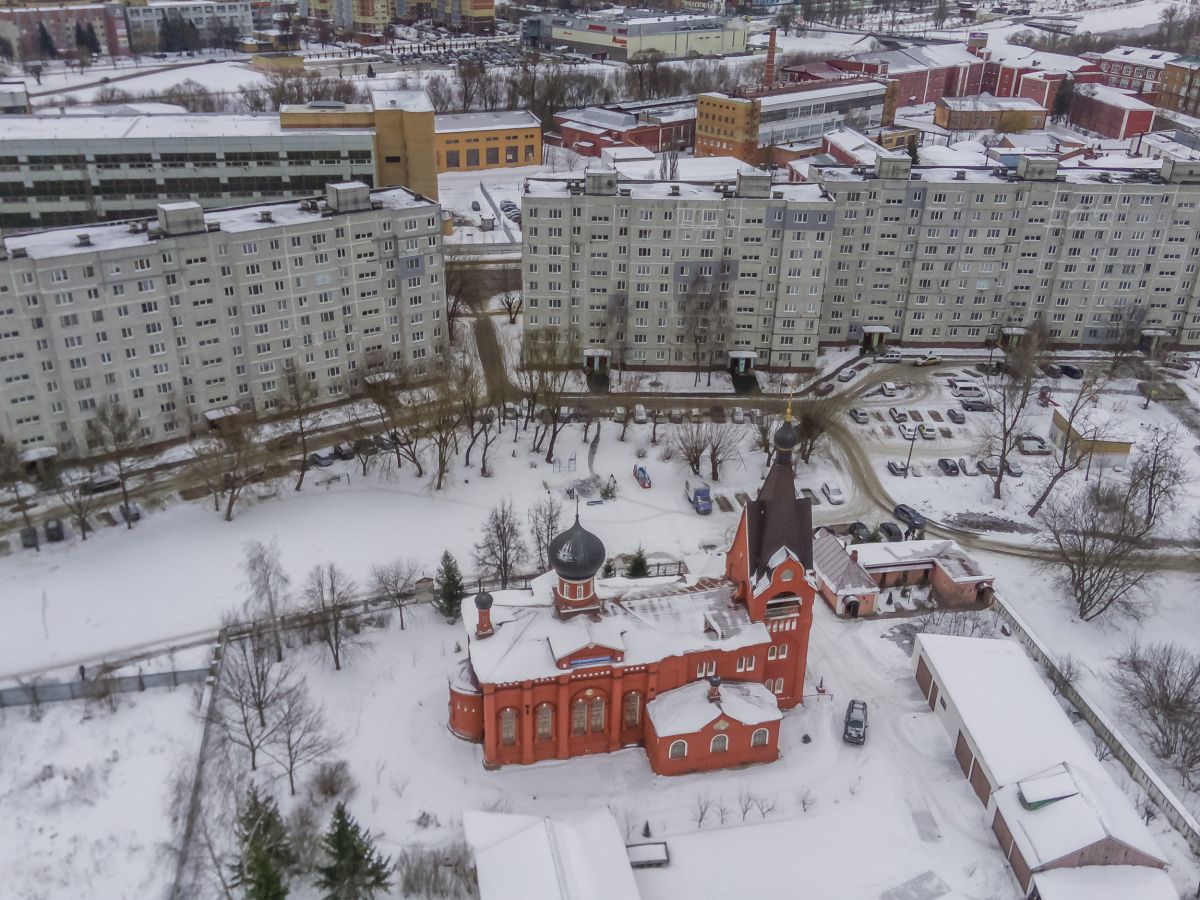 Церковь Рождества Пресвятой Богородицы, Орехово-Зуево (Орехово-Зуевский городской округ, Московская область). общий вид в ландшафте, Вид с севера