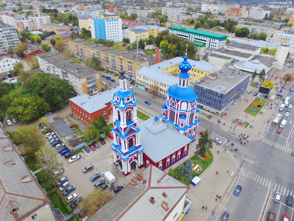 Церковь Усекновения главы Иоанна Предтечи, Калуга (Калуга, город, Калужская область). общий вид в ландшафте, Вид с юго-запада, фото с квадрокоптера