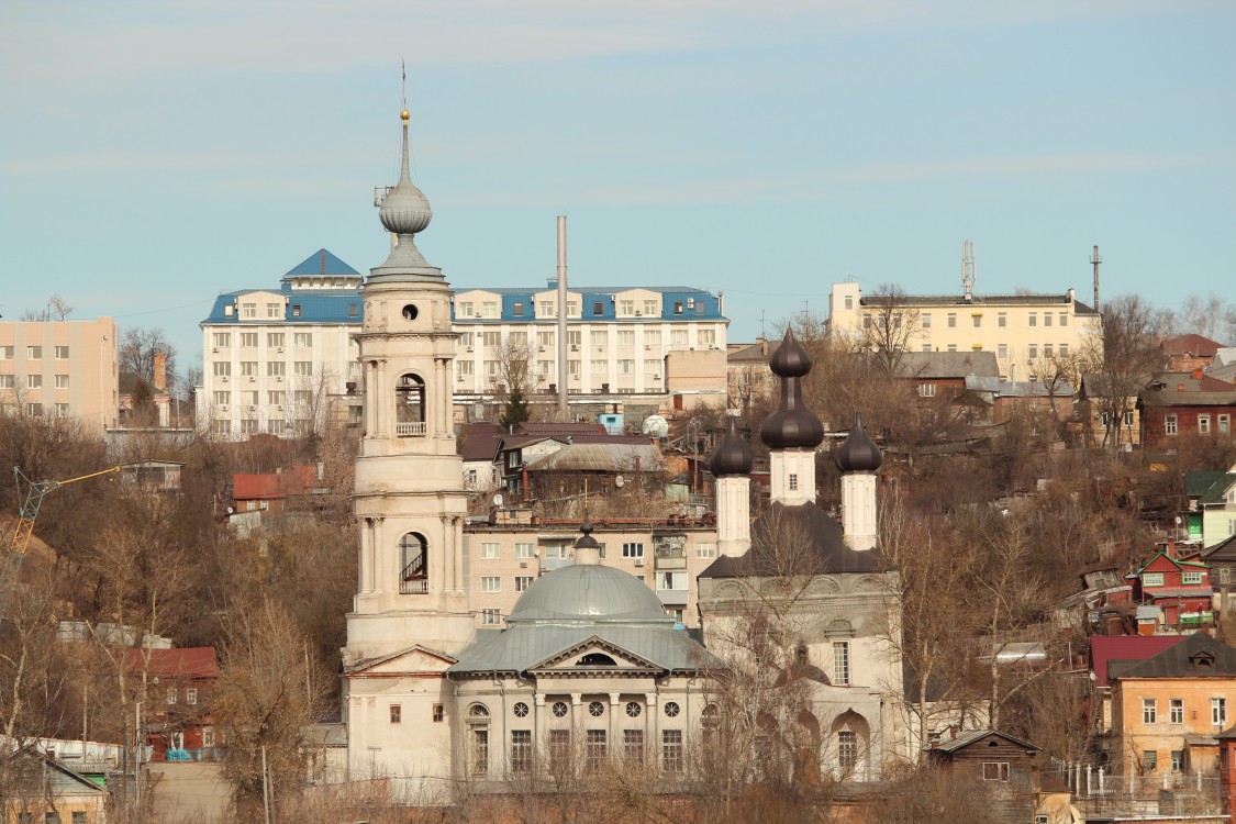 Калуга. Церковь Спаса Преображения на подоле. фасады, Вид с правого берега реки Оки