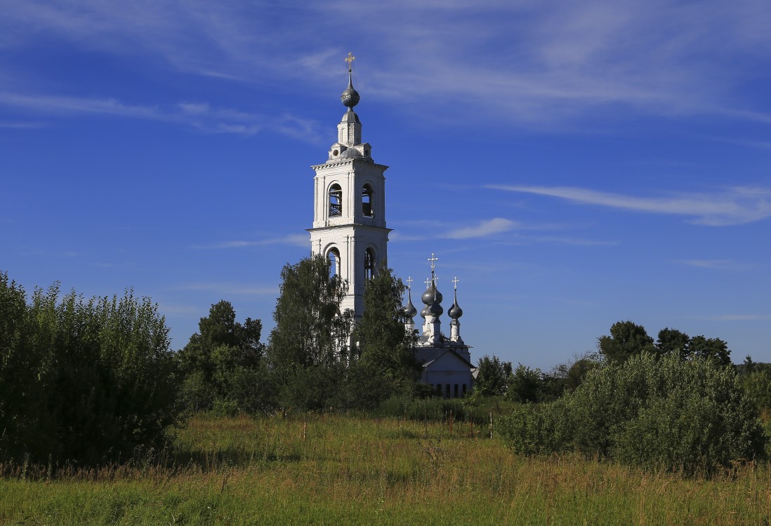 Бабаево. Церковь Михаила Архангела. фасады
