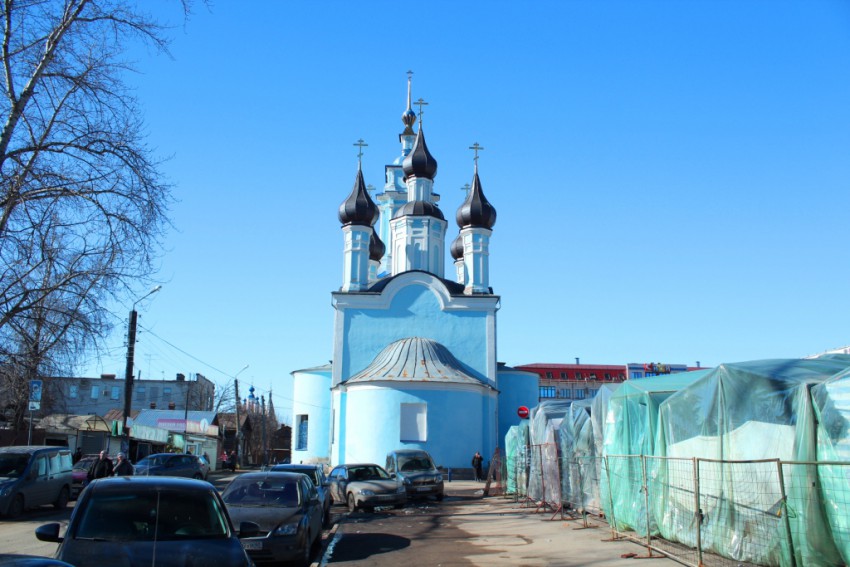 Калуга. Церковь Успения Пресвятой Богородицы. фасады, Вид с востока