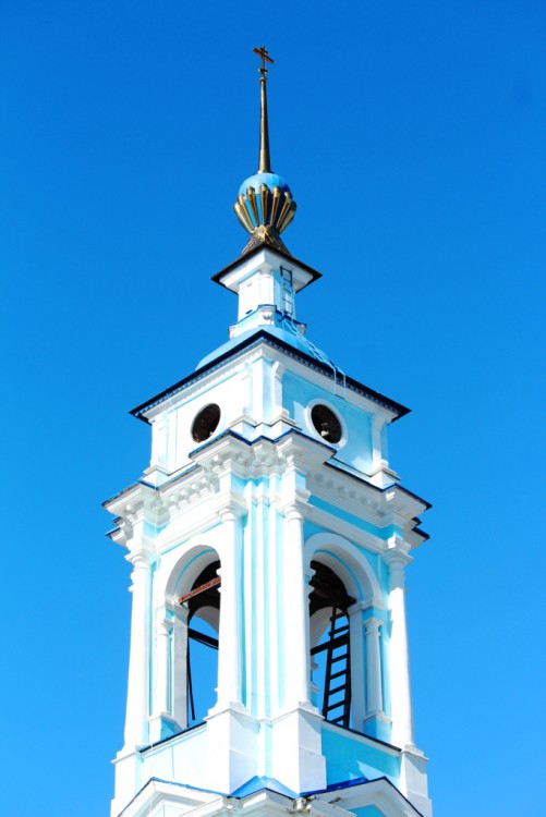 Церковь Успения Пресвятой Богородицы, Калуга (Калуга, город, Калужская область). архитектурные детали, Завершение колокольни