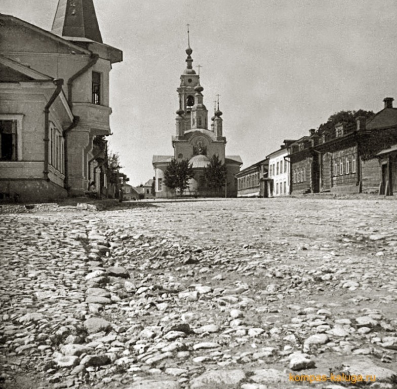Церковь Успения Пресвятой Богородицы, Калуга (Калуга, город, Калужская область). архивная фотография, Вид с востока (источник - http://kompas-kaluga.ru/historyitem/11504/)