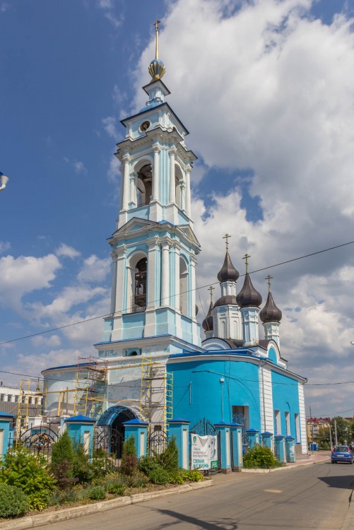 Калуга. Церковь Успения Пресвятой Богородицы. фасады, Вид с юго-запада
