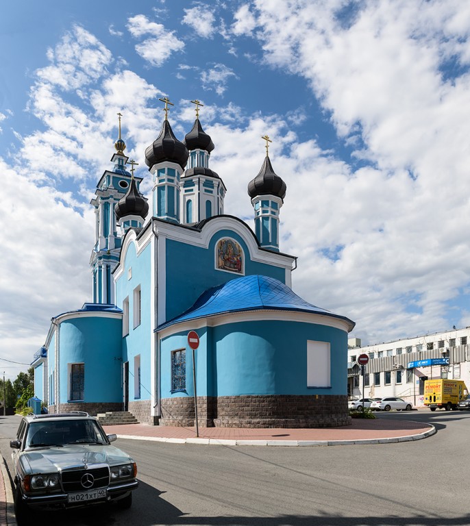 Калуга. Церковь Успения Пресвятой Богородицы. фасады