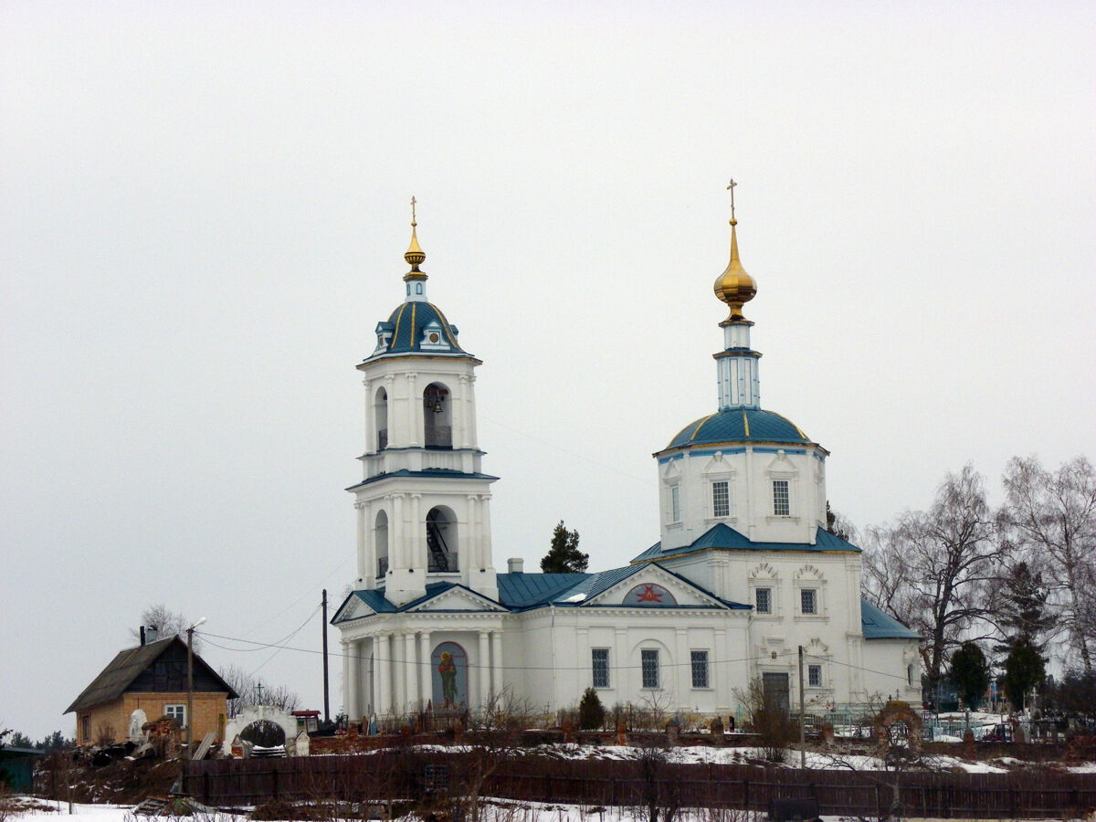 Церковь Рождества Пресвятой Богородицы в Роще, Боровск (Боровский район, Калужская область). общий вид в ландшафте