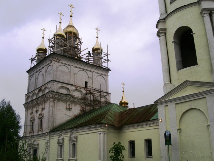Боровск. Церковь Бориса и Глеба. дополнительная информация, вид с северо-запада на основной объем		      