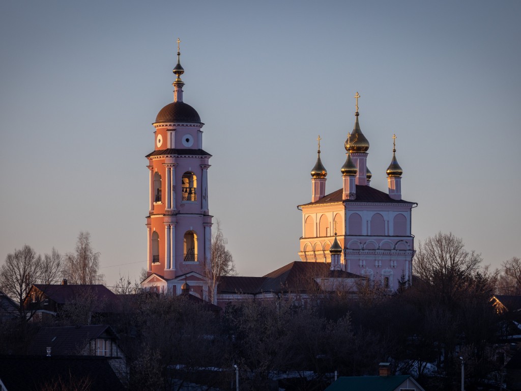 Боровск. Церковь Бориса и Глеба. фасады, Вид со стороны чайной на Высоком