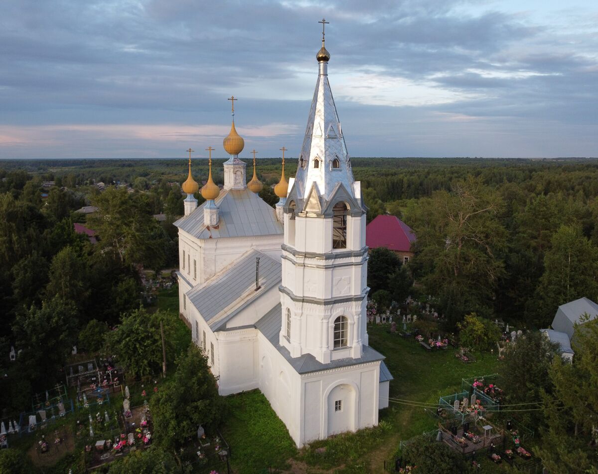 Церковь Троицы Живоначальной, Семёновское (Первомайский район, Ярославская область). фасады