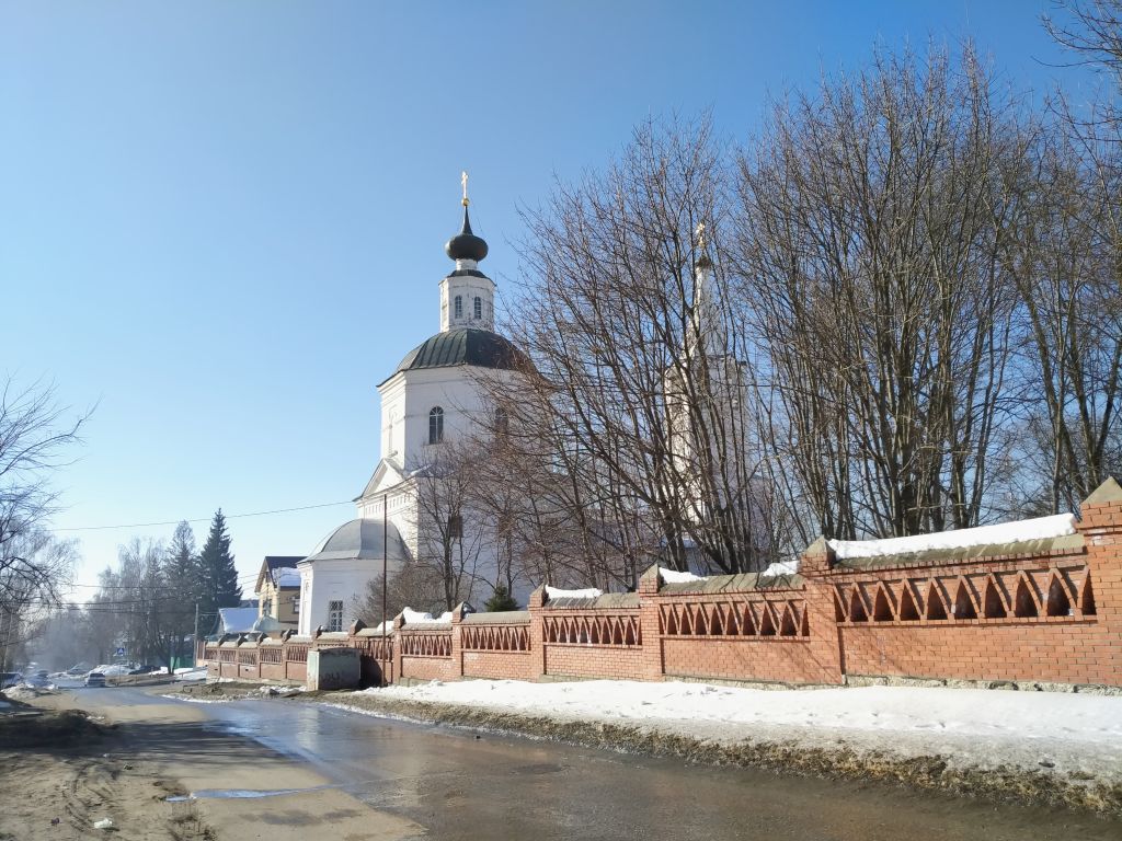 Владимир. Церковь Михаила Архангела в Красном селе. фасады