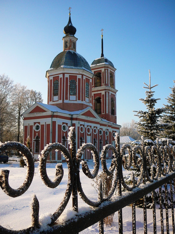 Обнинск. Церковь Бориса и Глеба в Белкине. фасады