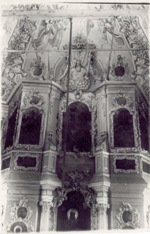 Церковь Никиты мученика, Владимир (Владимир, город, Владимирская область). архивная фотография, Иконостас главной, Предтеченской, церкви (средняя часть). 
http://bump.ru/page/adaptive/id31258/blog/4858720/