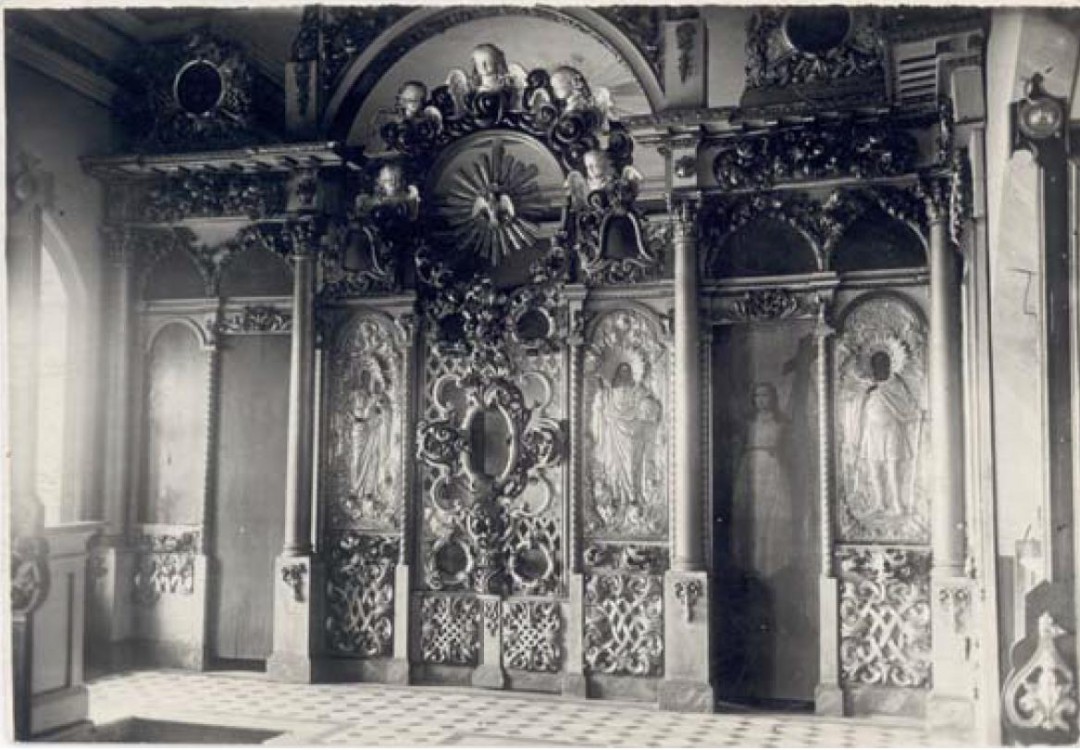 Церковь Никиты мученика, Владимир (Владимир, город, Владимирская область). архивная фотография, Иконостас придела Великомученика Никиты. http://bump.ru/page/adaptive/id31258/blog/4858720/