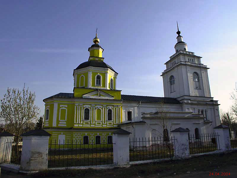 Руза. Церковь Покрова Пресвятой Богородицы. фасады