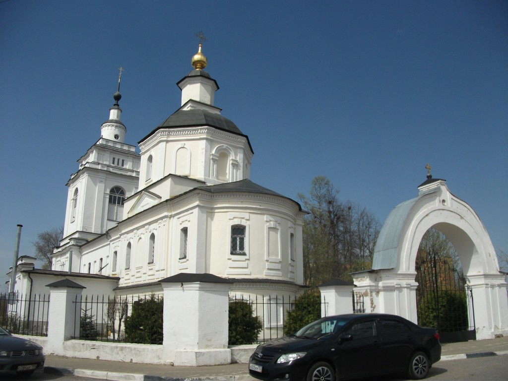 Руза. Церковь Покрова Пресвятой Богородицы. фасады