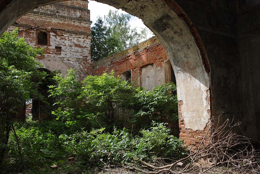 Церковь Воскресения Христова, Новгородское (Суздальский район, Владимирская область). интерьер и убранство