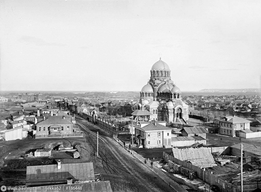 Сормовский район. Собор Спаса Преображения в Сормове. архивная фотография, Источник: https://pastvu.com/