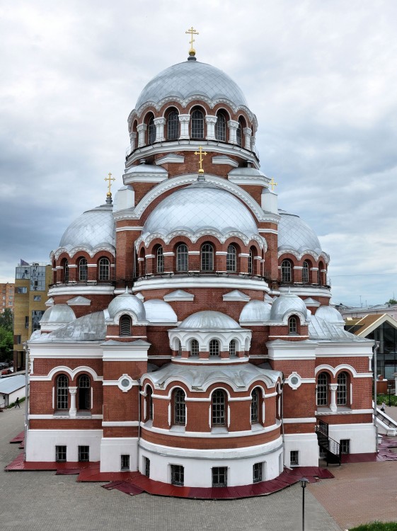 Сормовский район. Собор Спаса Преображения в Сормове. фасады