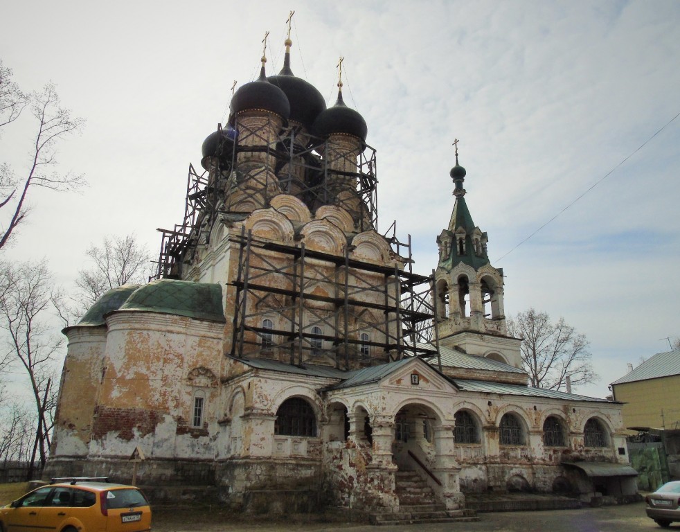 Владимир. Церковь Успения Пресвятой Богородицы. фасады