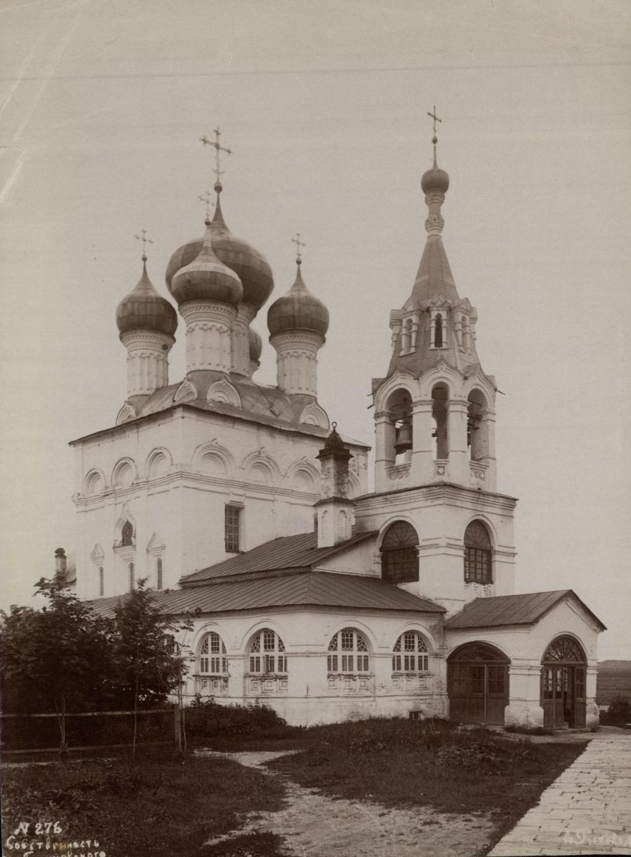 Церковь Успения Пресвятой Богородицы, Владимир (Владимир, город, Владимирская область). архивная фотография, Фотография 1880-х гг. Фотограф - знаменитый фотограф И. Ф. Барщевский.