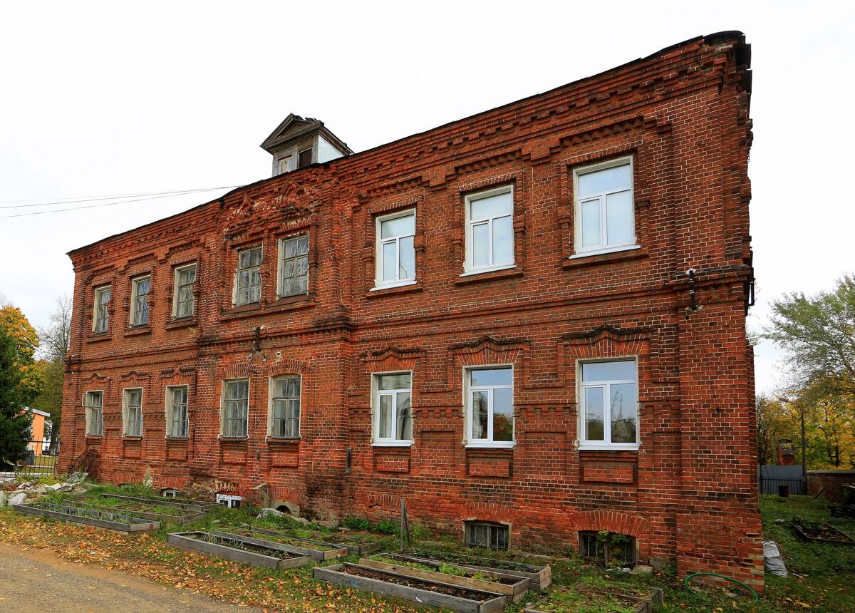 Троицкий Мариинский монастырь, Егорьевск (Егорьевский городской округ, Московская область). архитектурные детали, Келейный корпус