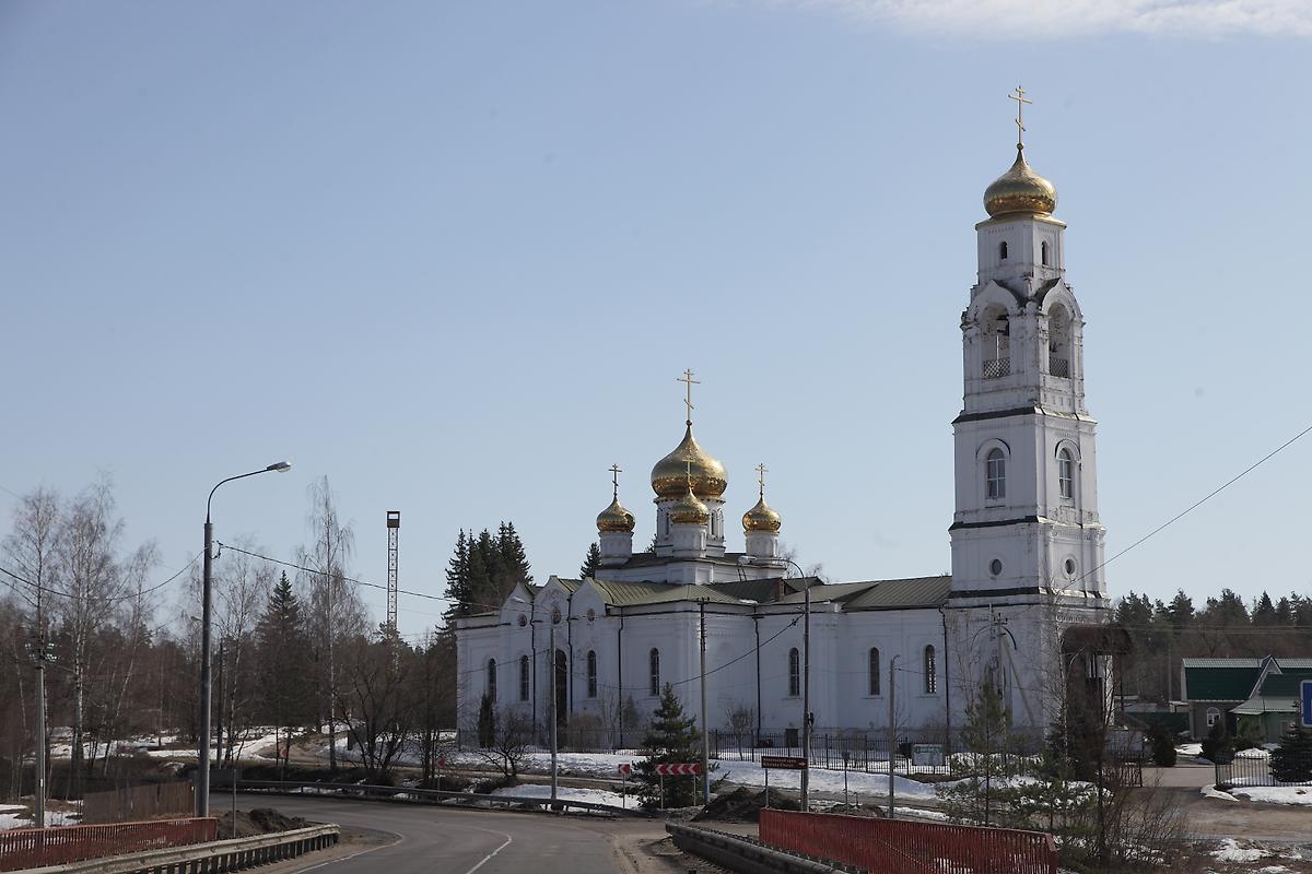 фасады. Церковь Николая Чудотворца, Середниково (Шатурский городской округ и г. Рошаль, Московская область)
