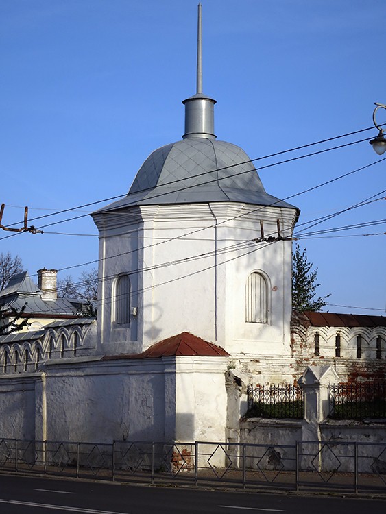 Владимир. Богородице-Рождественский мужской монастырь. архитектурные детали, Северо-западная башня монастырской стены Богородице-Рождественского монастыря.