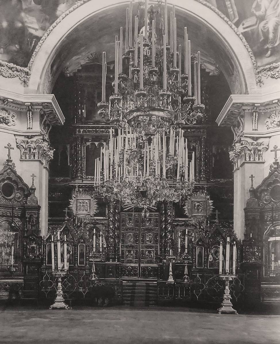 Фото из книги Ю.М. Сутягин "Альбом-каталог почтовых карточек, открытых писем с видами старого города Рыбинска" Рыбинск 1991, архивная фотография. Кафедральный собор Преображения Господня, Рыбинск (Рыбинск, город, Ярославская область)